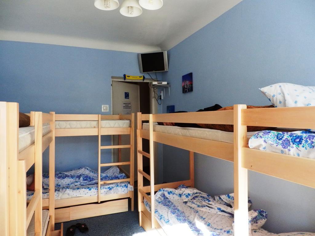 Yourhostel Kiev Exteriör bild
